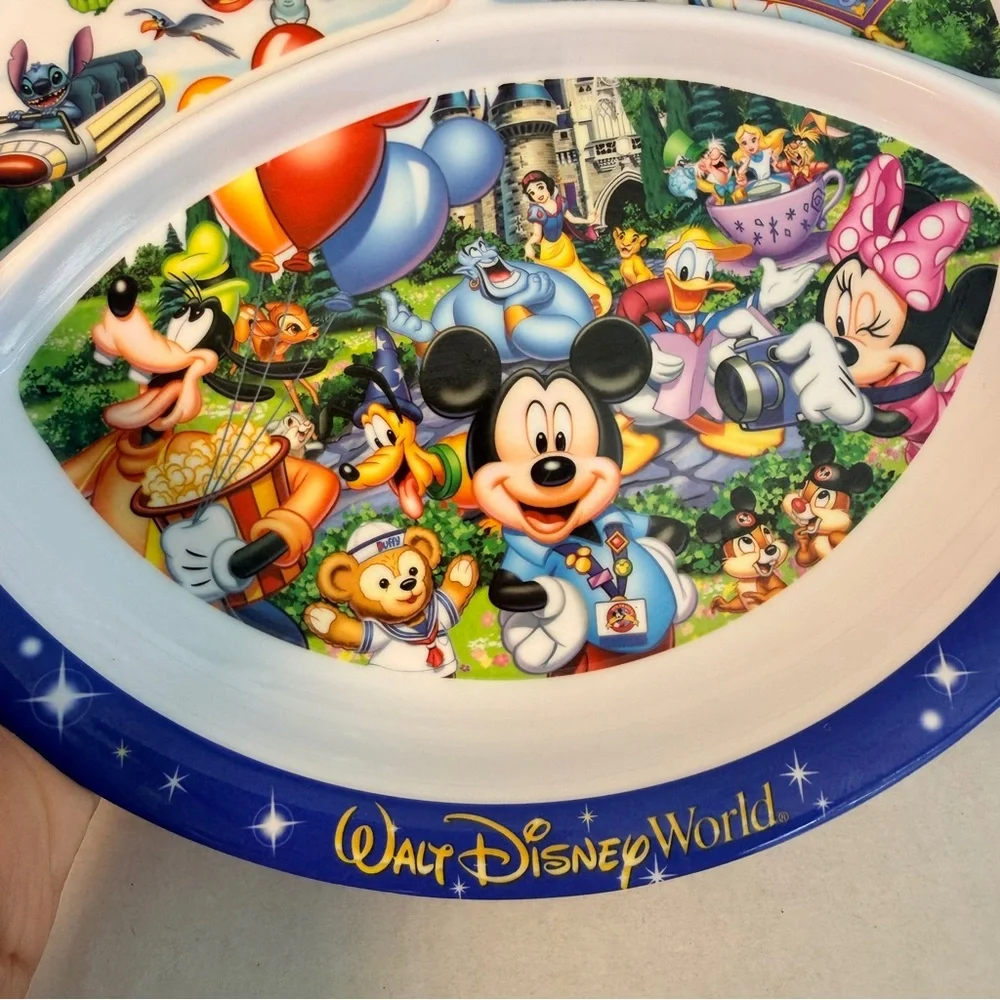 Walt Disney World Parks Souvenir Divided Plate 10